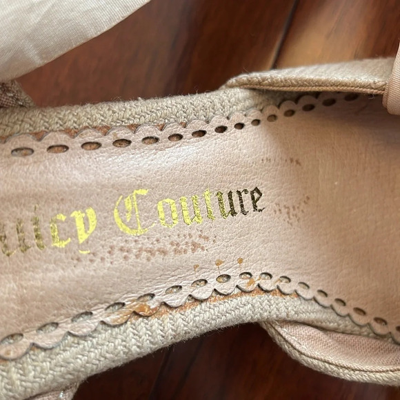 Juicy Couture Smell like couture heels with ribbons ankle straps size 7 - Picture 11 of 13